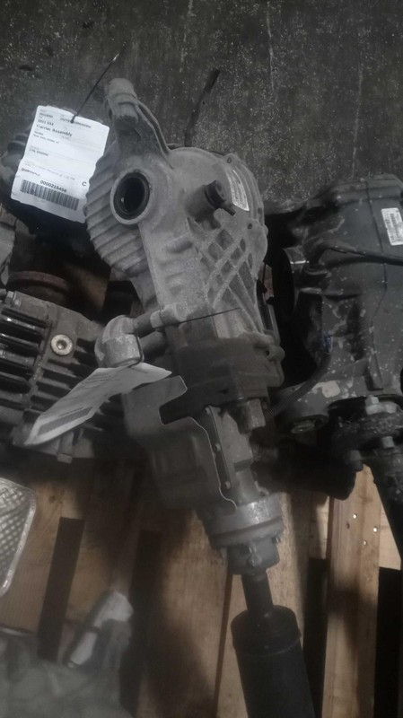 2019 Jaguar E-PACE Differential Carrier Assembly 4WD OEM C2S52754 41000 Mi