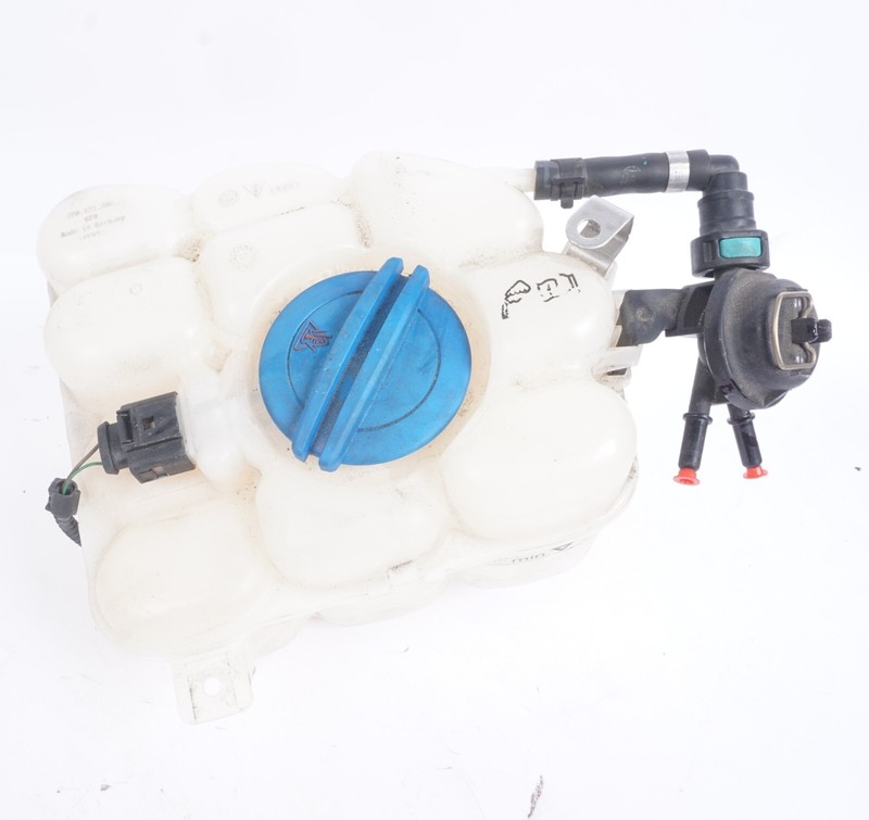 11-18 Porsche Cayenne 958 Coolant Reservoir Overflow Expansion 7P0121407OEM