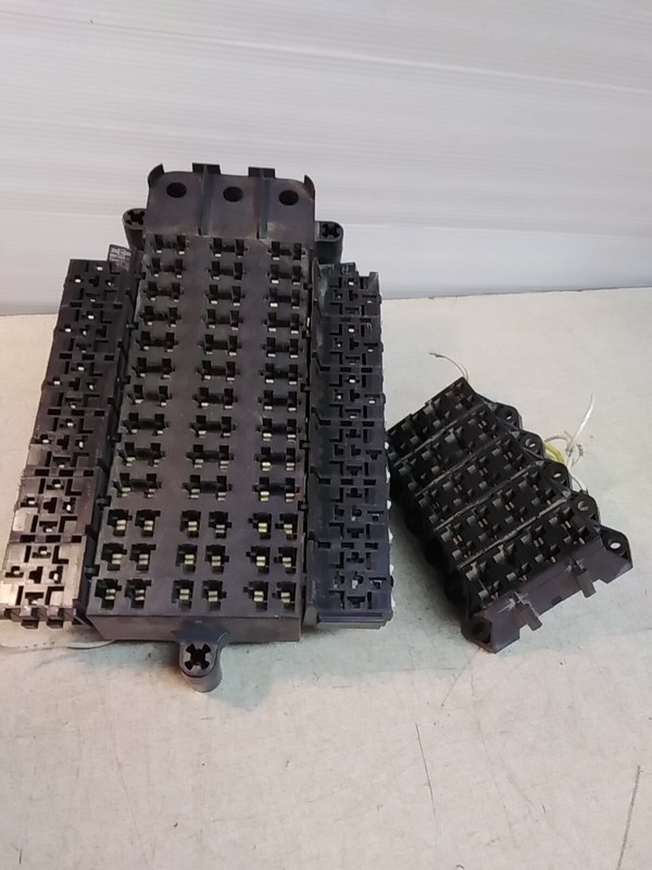 2012 Western Star Fuse Box Assembly