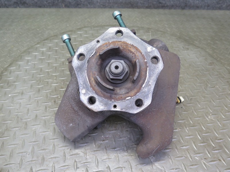 1999-2004 PORSCHE 911 996 BOXSTER RWD FRONT RIGHT SPINDLE KNUCKLE WHEEL HUB