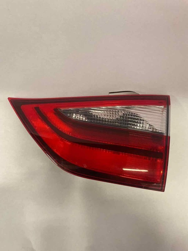 Tail Light Assembly TOYOTA SIENNA Right 15 16 17 18 19 20