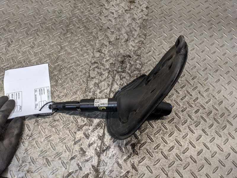 2016-2021 CHEVY MALIBU STEERING COLUMN INTERMEDIATE SHAFT W/ BOOT COVER1183812