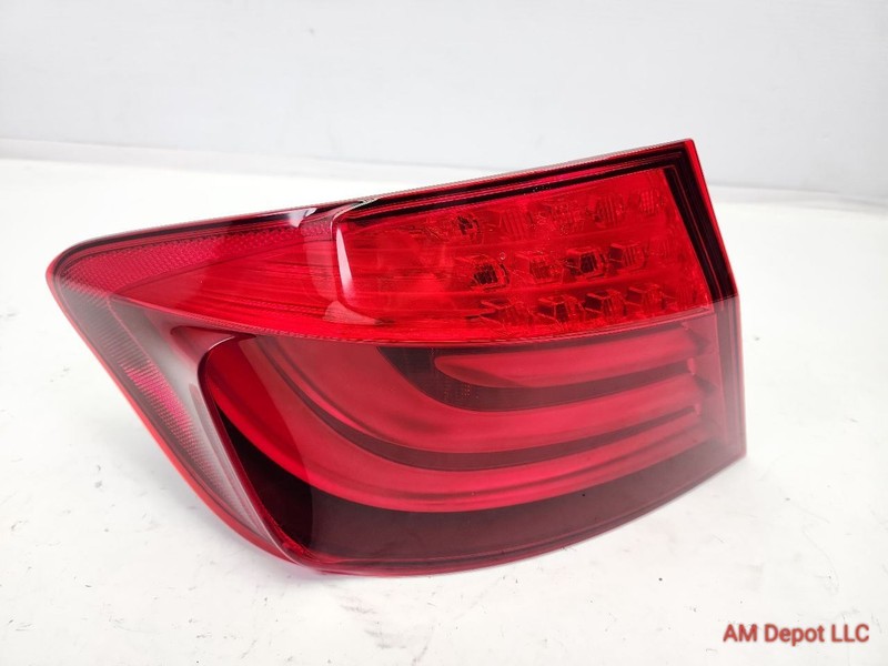 2013 BMW 535i 528i 550i F10 Rear Left Driver Tail Light Lamp Outer 63217203231