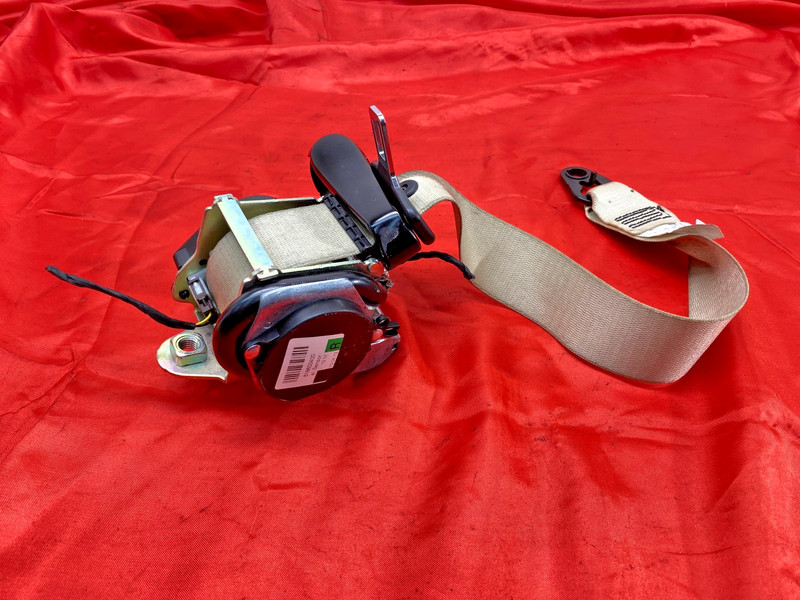 07-13 BMW E93 328 335 M3 Convertible Front Right Passenger Upper Seatbelt OEM✅