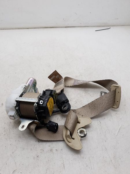 07 08 09 LEXUS LS460 PASSENGER SIDE FRONT SEAT BELT ASSEMBLY