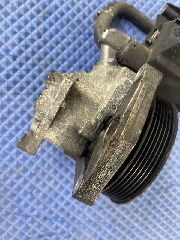 2006-2007 Mercedes Benz W203 Power Steering Pump Assembly Tested Oem