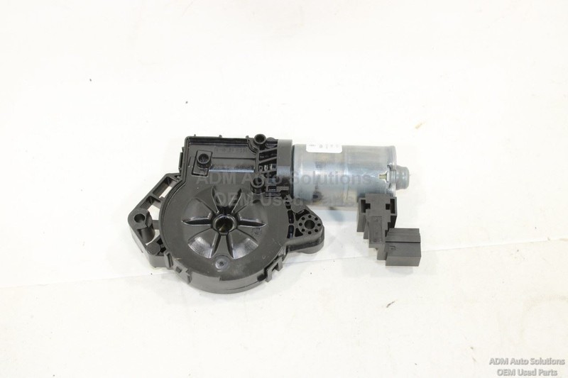 2014-2019 MERCEDES CLA250 ELECTRIC CONTROL MOTOR FOR PANORAMIC ROOF BLINDS OEM