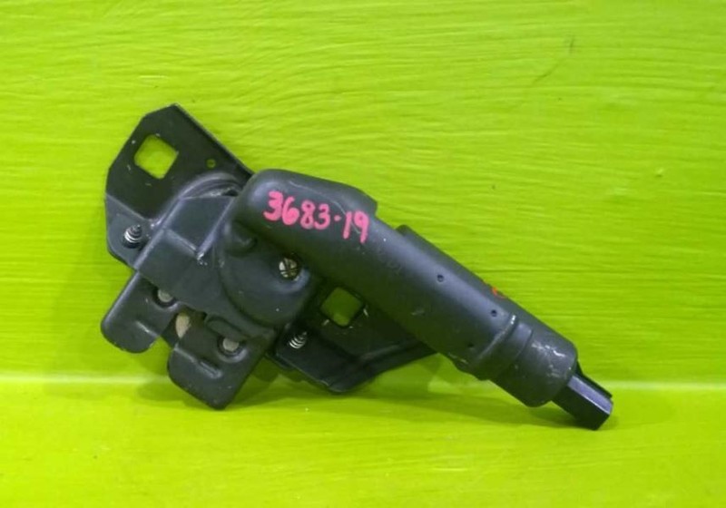 86 87 88 89 90 PARK AVENUE ELECTRA TRUNK LOCK LATCH ACTUATOR OEM 3683-19