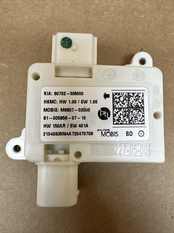 2019-2021 KIA FORTE FRONT RIGHT SEAT OCCUPANCY DETECTION MODULE 80702-M6000 OEM