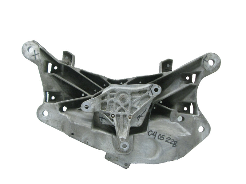 08-18 AUDI 8T A5 A4 S4 S5 QUATTRO AUTOMATIC TRANSMISSION MOUNT BRACKET OEM 04052