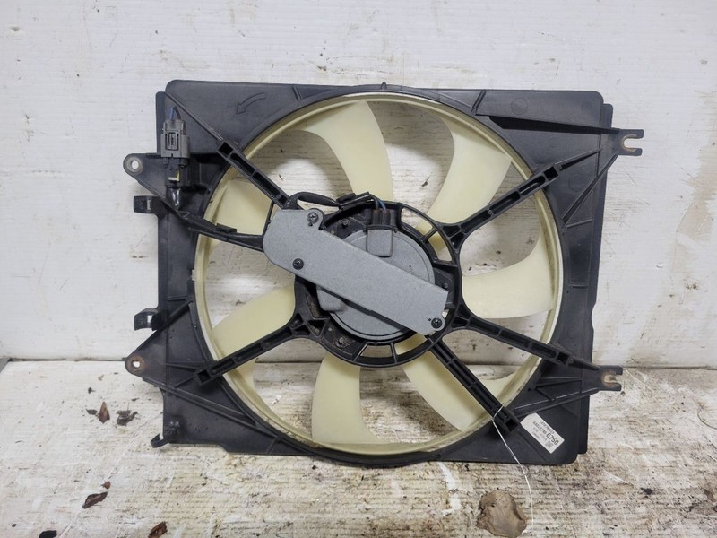 Passenger Radiator Fan Motor Fan Assembly Condenser Fits 17-19 CR-V 1694711