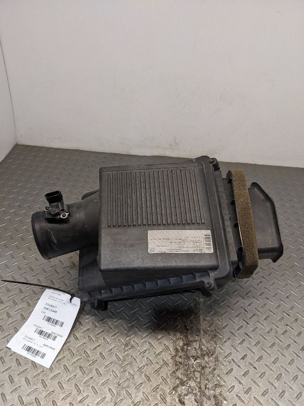 Air Cleaner Without High Capacity Fits 14-16 SIERRA 1500 PICKUP 1164954