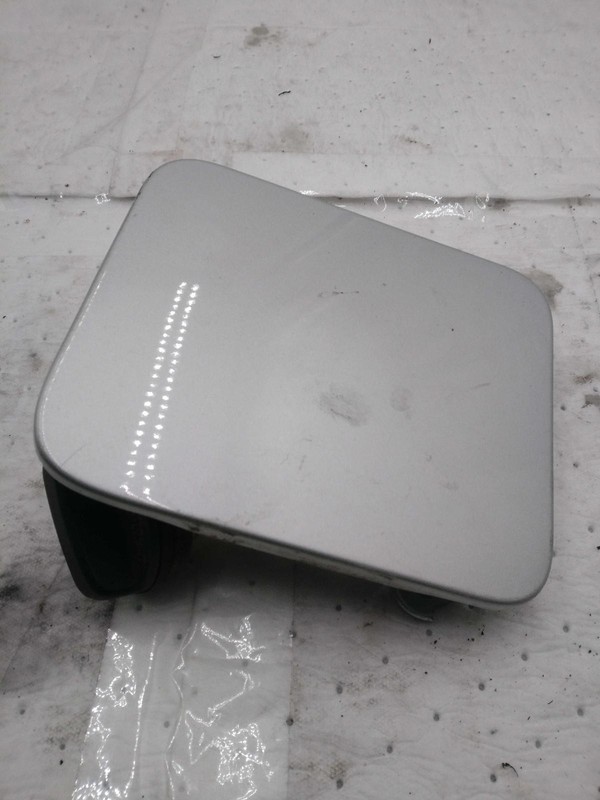 2012 Nissan Versa Fuel Filler Door Silver Used 6212794 85K Miles