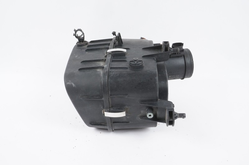2014-2019 MASERATI GHIBLI 3.0L RIGHT PASSENGER SIDE AIR CLEANER FILTER BOXOEM