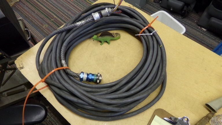 A4FX4KF1-8016E100 Sine Cable *Free Shipping*