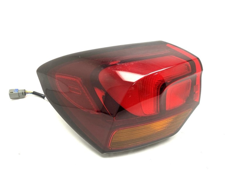 Left Driver Side Quarter Panel Mounted Taillight Fits 2020-2024 Encore GX 86438