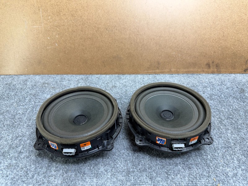 GENESIS G70 2019-2025 OEM FRONT LEFT & RIGHT DOOR SPEAKERS LEXICON ASSY (PAIR)