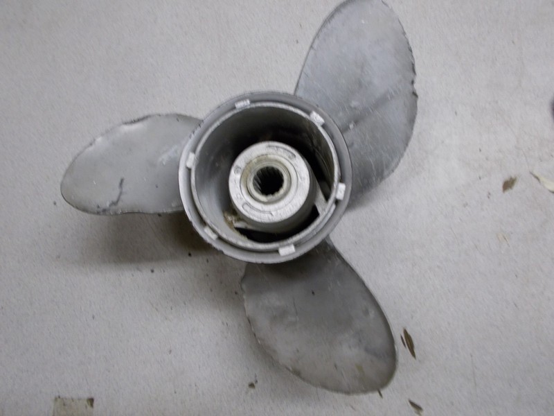 Boat Motor Propeller 14-1/2" x 19", Damaged Edges *FREE SHIPPING*