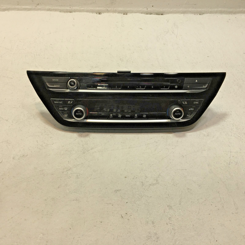2017-2020 BMW 535EX FRONT CLIMATE CONTROL HEAT AUDIO SWITCH UNIT PANEL OEM