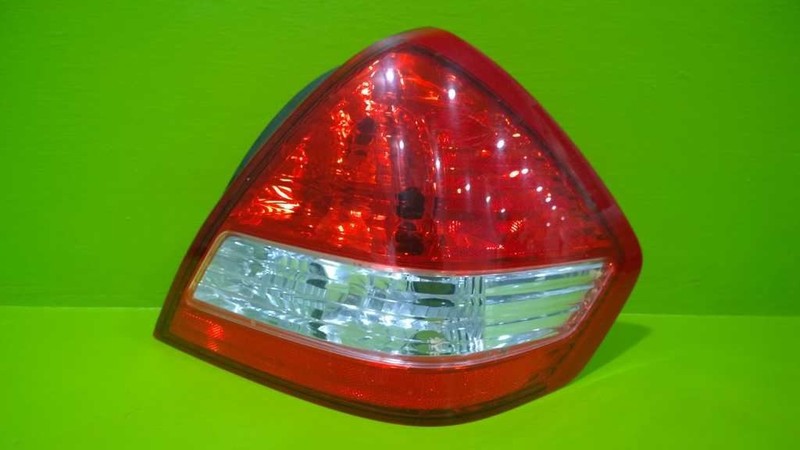 07 08 09 10 11 NISSAN VERSA SDN PASSENGER RIGHT TAILLIGHT LAMP OEM 2683-35