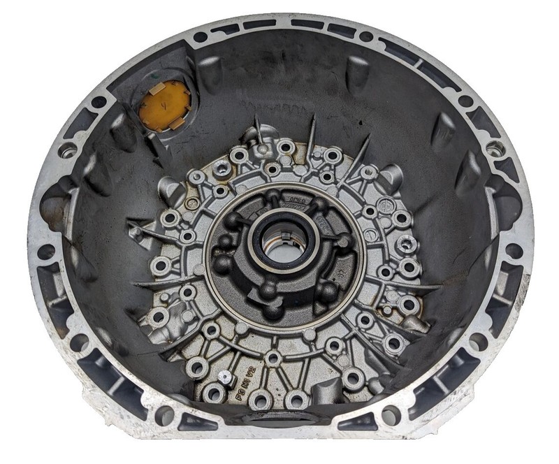 Mercedes W211 E350 722.9 7G Automatic Transmission Bell Housing OEM
