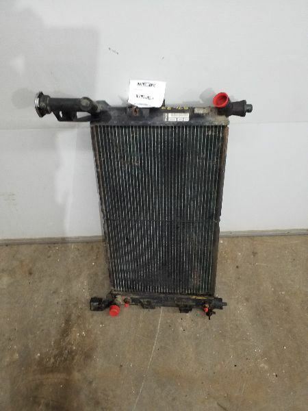 Radiator 4-153 Filler Neck On Passenger Side Fits 93-95 CARAVAN 202318