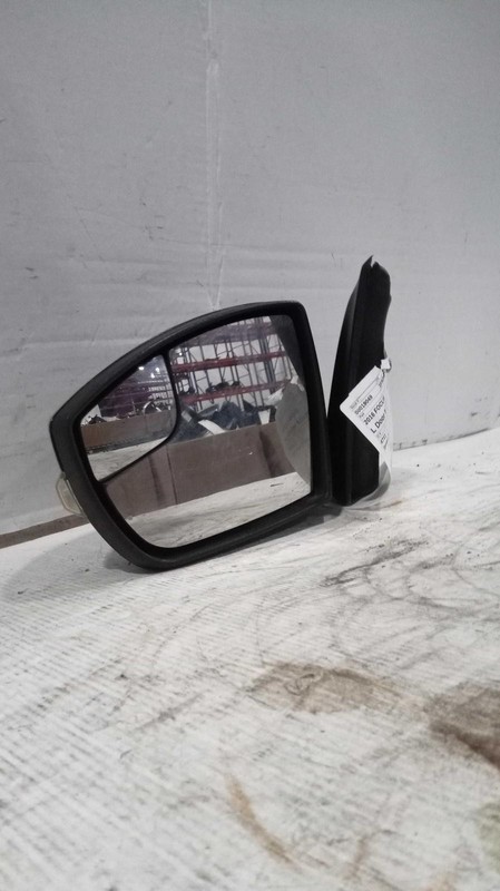 Used Left Door Mirror fits: 2016 Ford Focus power w/signal painted cap w/o heate