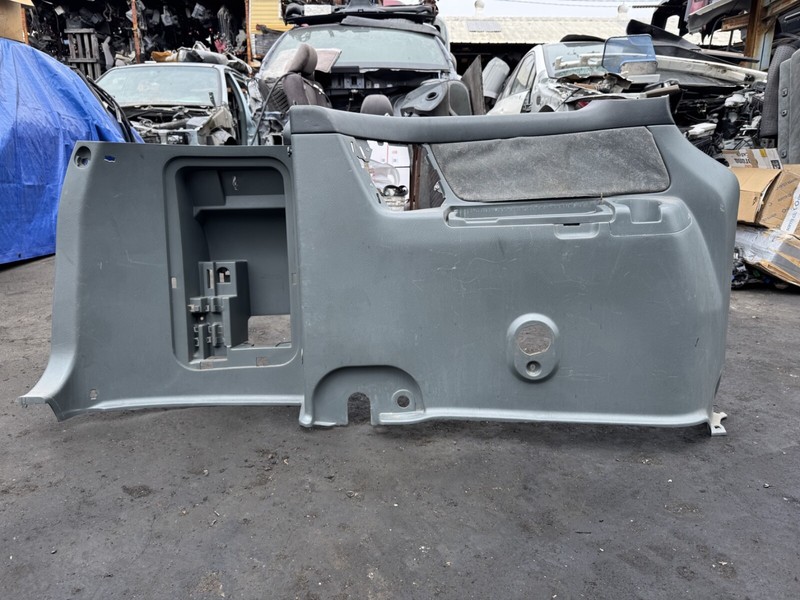 02-04 Honda Odyssey Side Trim Panel Left Side Green 84670-S0X-A22ZA OEM