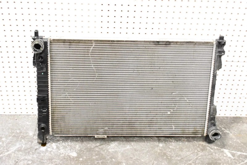 03-08 Mercedes W209 CLK350 C280 Engine Water Cooling Radiator A2035003903 OEM