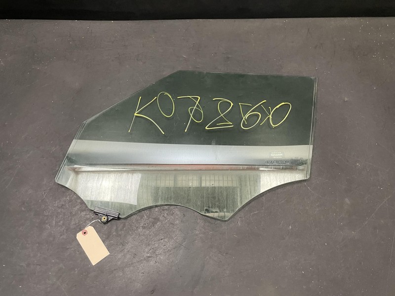 Front Left Door Window Glass 2018 Kia Soul 82410-B2050 2016 2017 2019