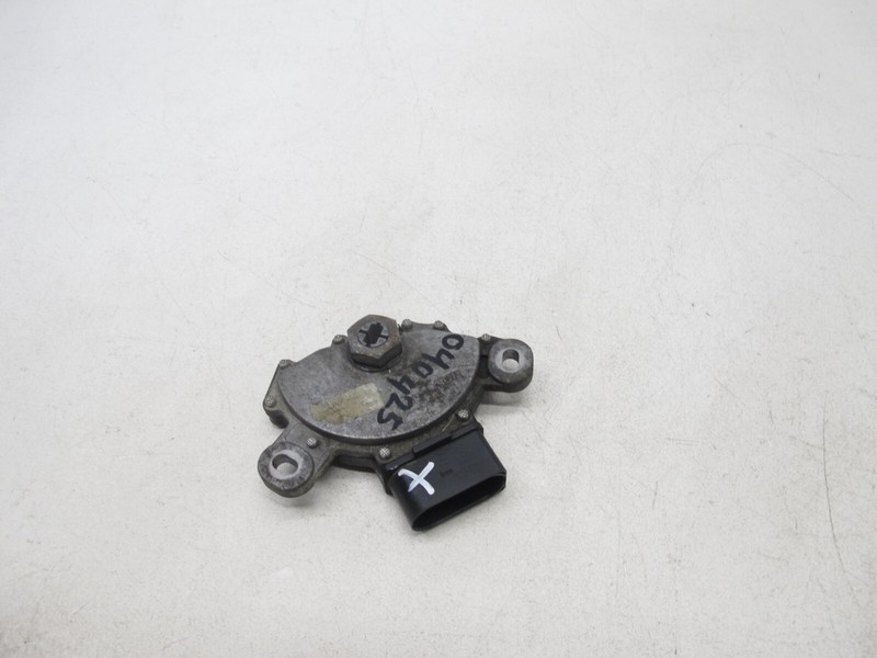 05-16 MINI COOPER R57 R55 - R61 AT TRANSMISSION GEAR POSITION SENSOR OEM 040425