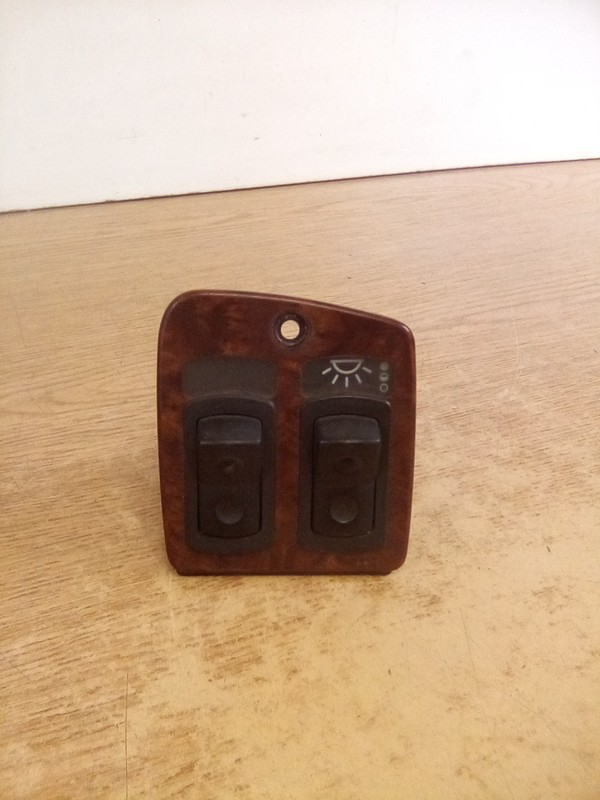 Kenworth T2000 Switch Panel S64-1002, S64-1034R