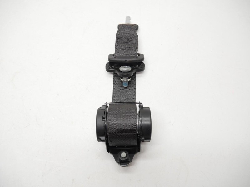 2018-2023 BUICK ENCLAVE REAR CENTER MIDDLE 3RD ROW SEATBELT ASSEMBLY OEM