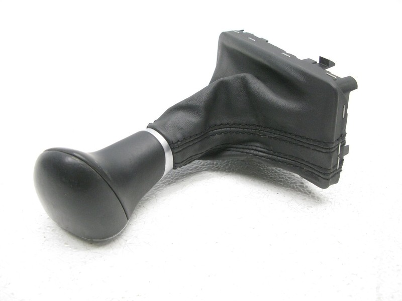 13-16 AUDI B8 A4 12-17 A5 S5 QUATTRO FWD AUTOMATIC SHIFTER KNOB BOOT OEM 092523