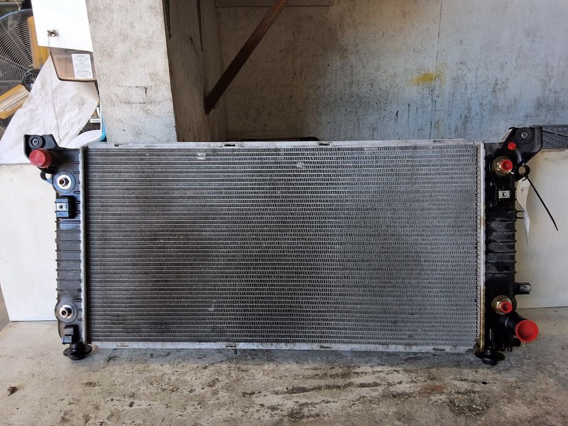 2014-2016 GMC Sierra 1500 Radiator 5.3L Opt MYC w/o Tow Package