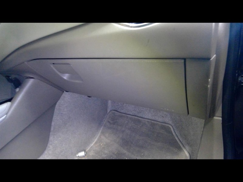 2016-2018 MALIBU Glove Box 1628728
