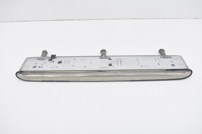 2003 BMW E46 330ci CONVERTIBLE REAR THIRD 3RD BRAKE STOP LIGHT LAMP OEM KW90