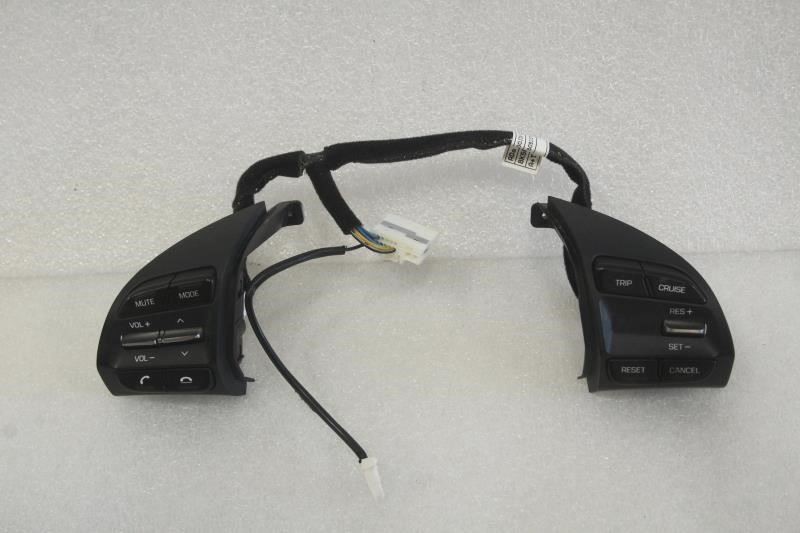 2019 2020 HYUNDAI ELANTRA STEERING WHEEL AUDIO CRUISE SWITCHES SEDAN U.S. BUILT