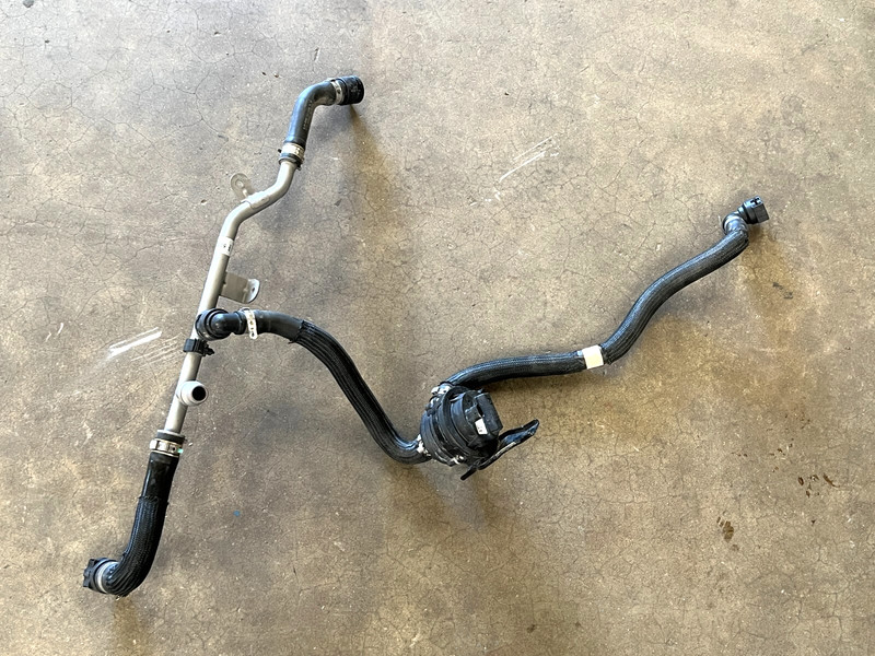⭐18-25 ALFA ROMEO STELVIO 2.0L ENGINE COOLANT AUXILIARY HOSE TUBE OEM LOT2587