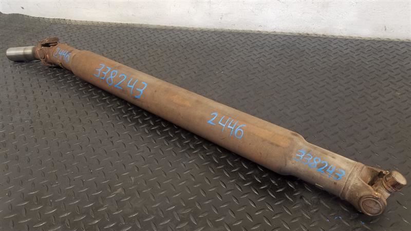 98-00 Chevrolet Tahoe 4 Door 4x4 Rear Drive Shaft W/ Electric Shift OEM 15036952