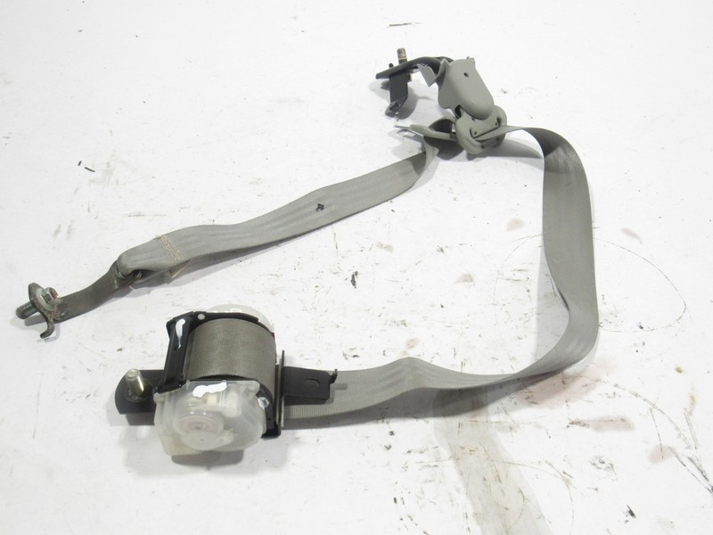 05-07 Honda Odyssey 2006 Rear Right Pass Third 3rd Row Seat Belt Retractor |
