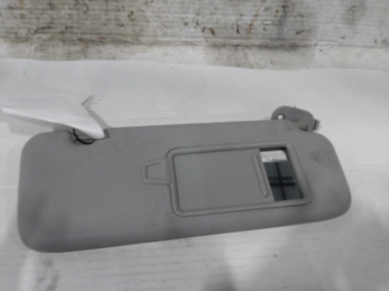 2017 Hyundai Elantra Blue Sun Visor Right Side 647057 Used 109k Miles