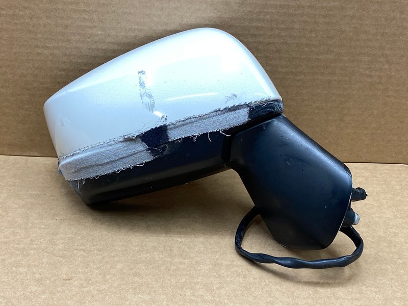 2016-2017 SUBARU CROSSTREK RIGHT PASSENGER SIDE VIEW MIRROR ASSEMBLY OEM LOT773