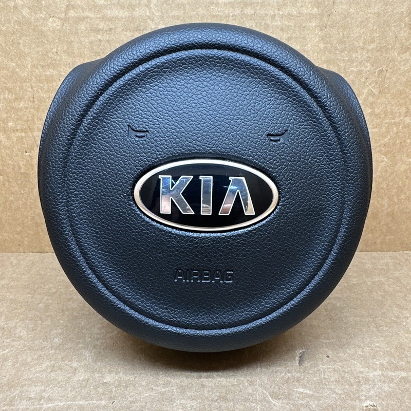 2015-2018 Kia Sedona Front Left Driver Side Steering Wheel Air Bag Airbag Black