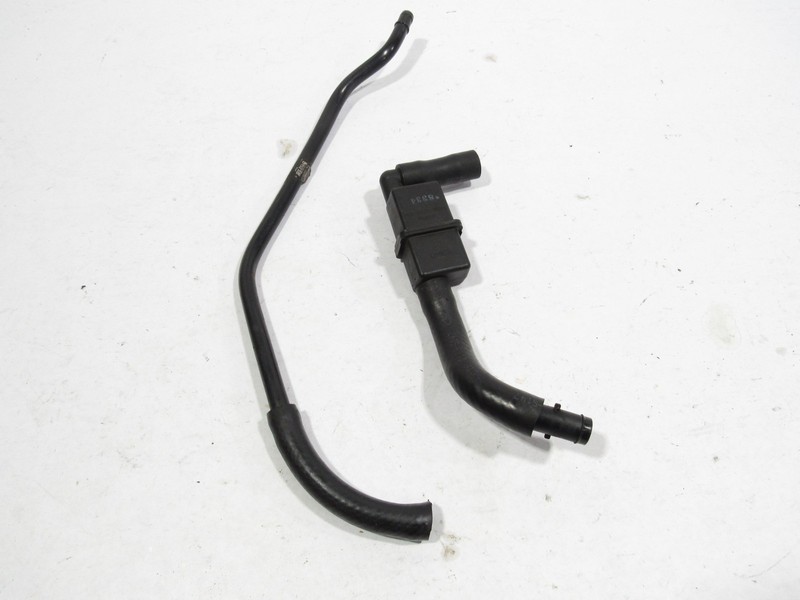 99-04 Ford Mustang GT 1999 Crankcase Breather Pipe Line Tube Hose Set ;