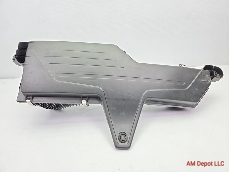 2014 BMW 320i 328i N20 F30 Air Cleaner Filter Box 13717597589