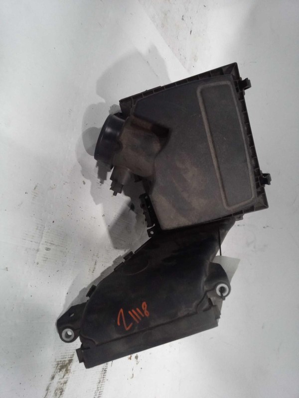 2015 Ford Edge Air Cleaner Assembly OEM Black 2.0L 133K Miles F2G39600AD