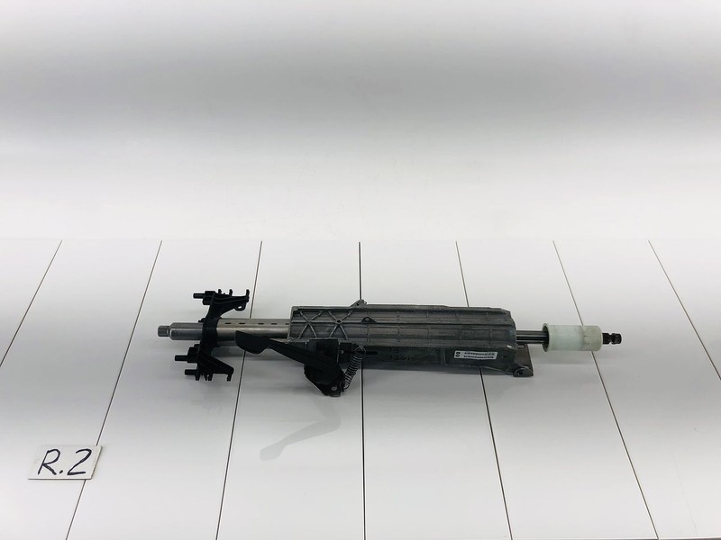 13-18 BMW 320I F30 RWD MANUALLY ADJUST STEERING COLUMN SHAFT OEM