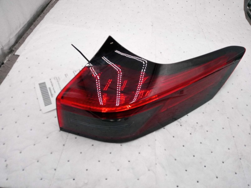 Used Right Tail Light Assembly fits: 2023 Nissan Rogue Japan built quarter panel