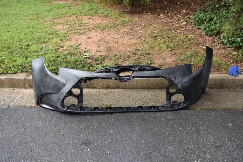 2020-2021 TOYOTA COROLLA LE FRONT BUMPER FACTORY OEM